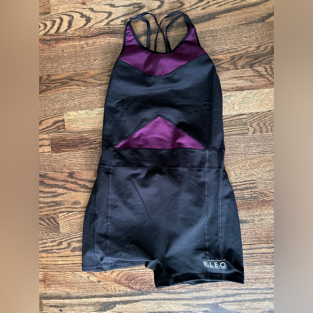 Fleo Singlet